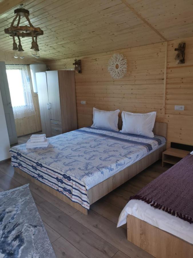 La 3 Casute Villa Nufaru Eksteriør bilde